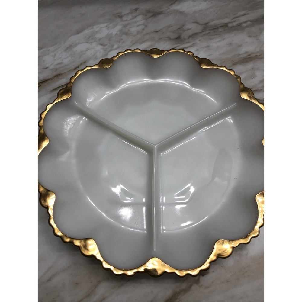 Anchor Hocking FIRE-KING OVENWARE Milk Glass Divided Relish Plate Gold Trim VTG